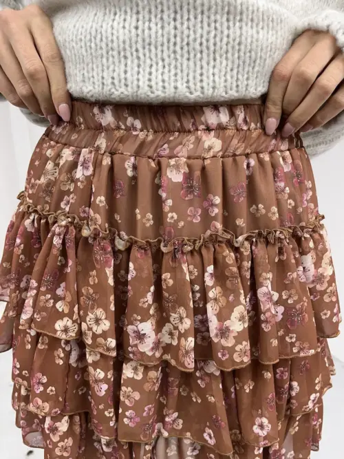 Brązowa spódnica z falbankami w drobne kwiatki
